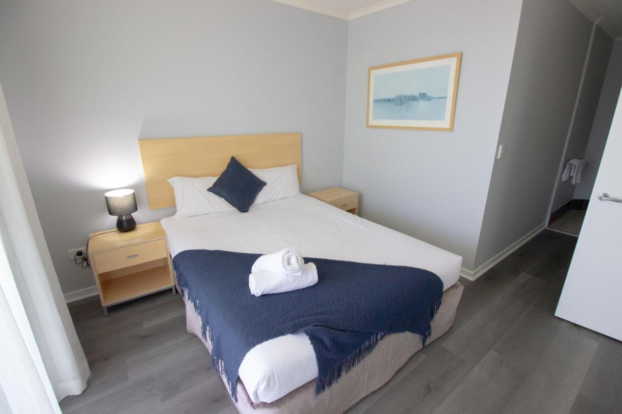 Caloundra Central Apartment Hotel Official Exteriér fotografie
